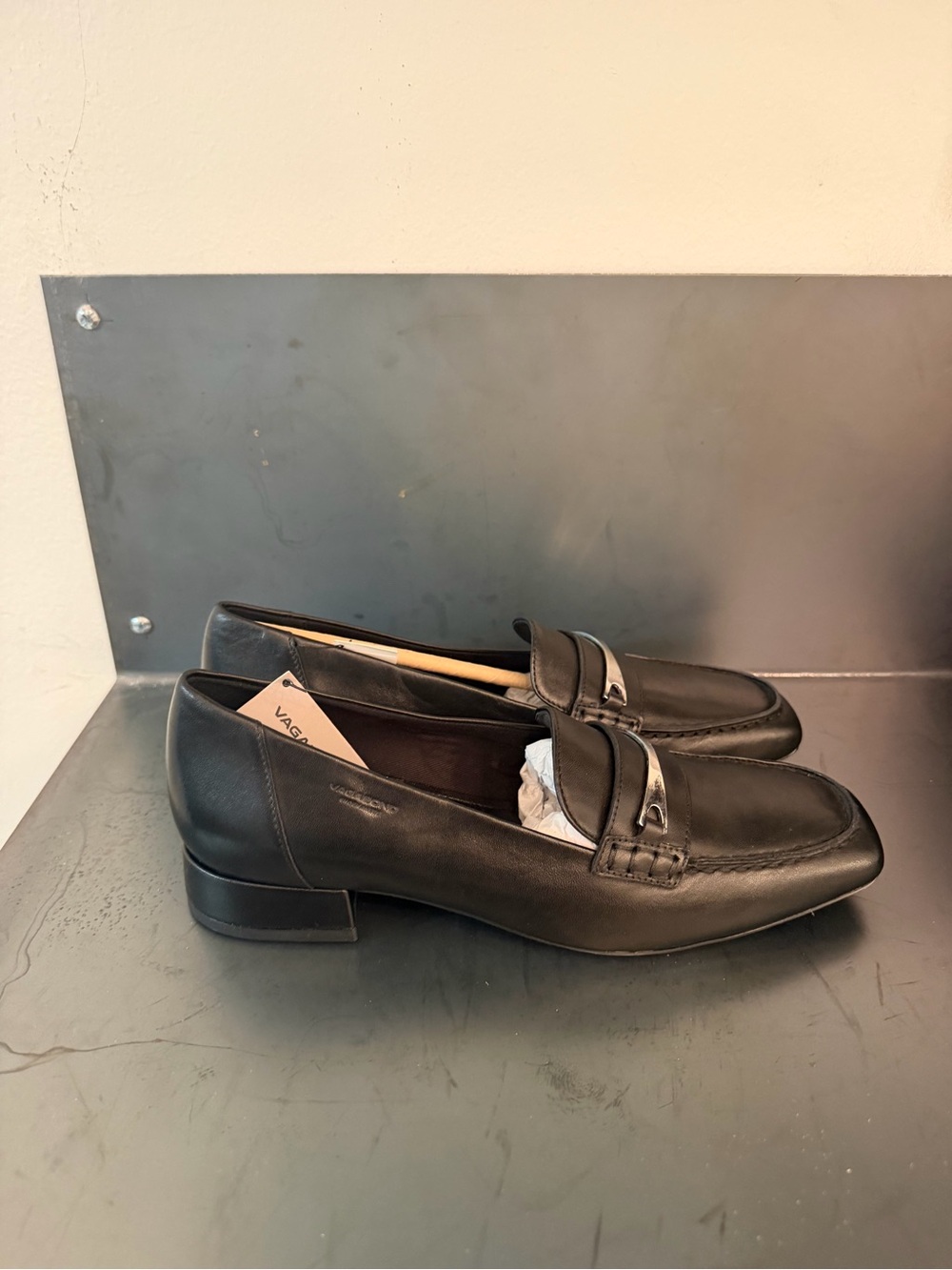 Vagabond Debbi Loafer